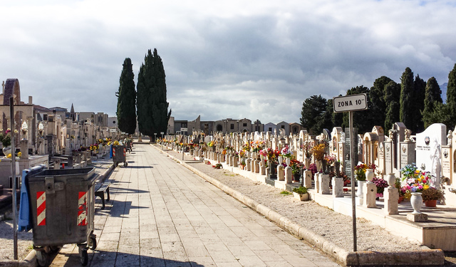 Fruizione cimiteri periodo commemorazione defunti